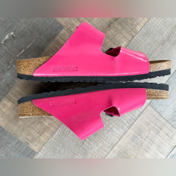 Birkenstock Kids Hot Pink Patent Two-Strap Sandals - Picture 4 of 4